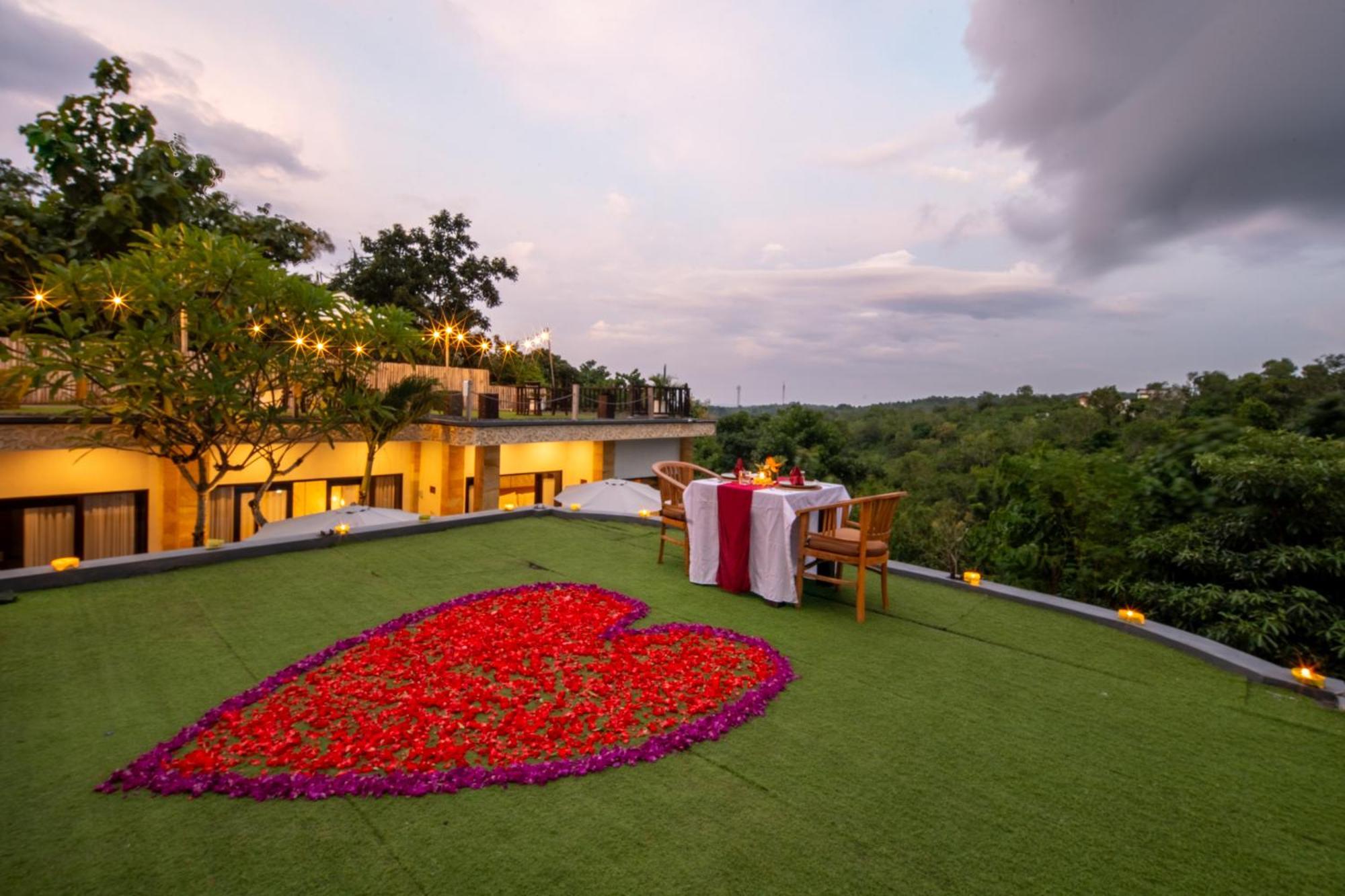 Abasan Hill Hotel And Spa Toyapakeh Экстерьер фото